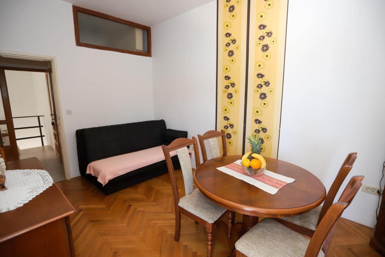 Apartments Cebra Херцег-Нови Экстерьер фото